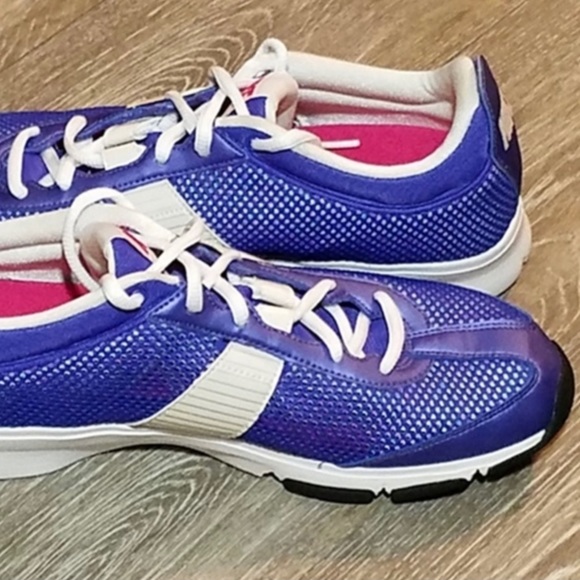 Nike Zoom Trainer Essential II Running Shoes - Picture 4 of 6